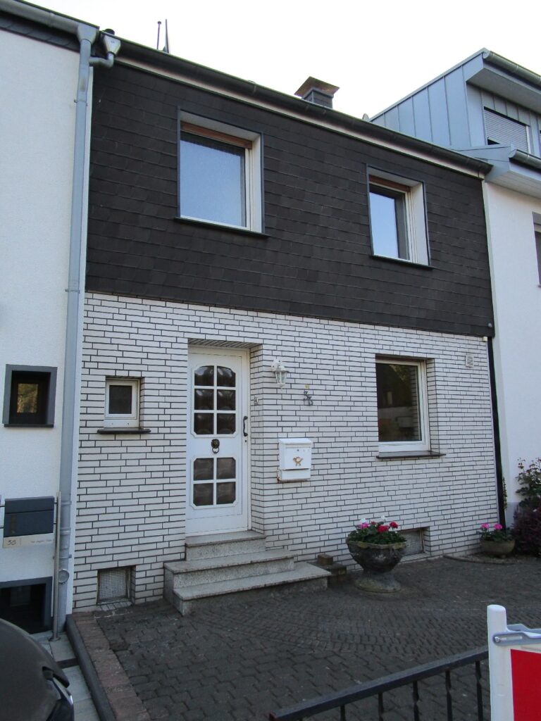 Straßenansicht