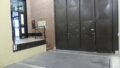 Eingang von Halle ins Büro