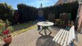 Garten mit zugang zur Garage