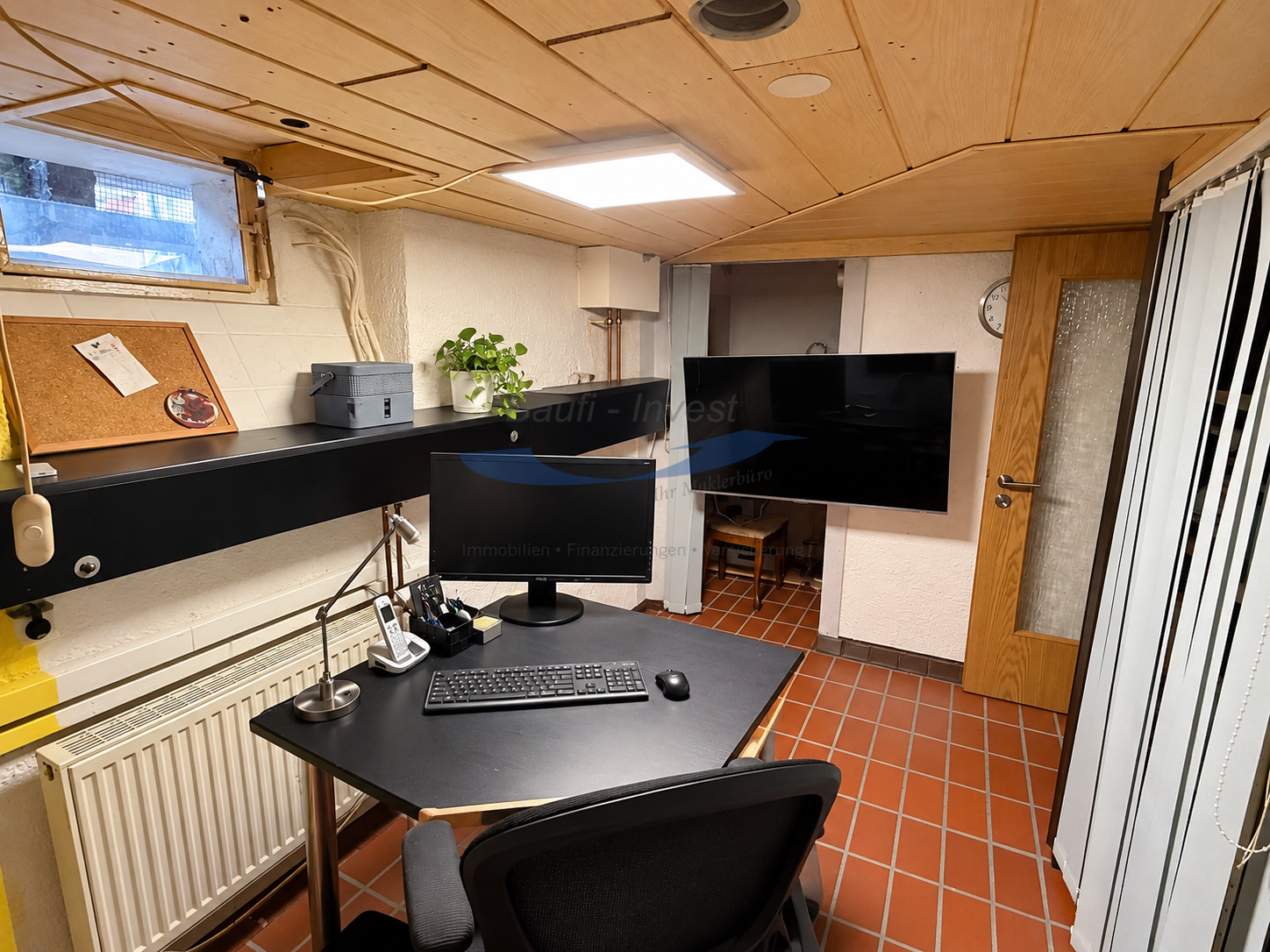 Büro Kellerraum